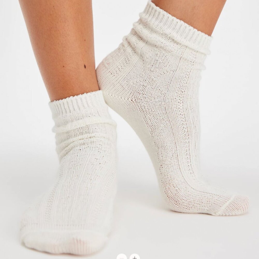 FREE PEOPLE Essential Socks Sock Cotton Cable Knit White OS